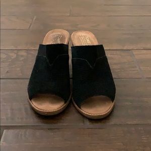 Toms sandals
